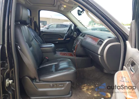 2007 Chevrolet Tahoe Ltz z USA, uszkodzony, nr VIN 1GNFC13077J379416